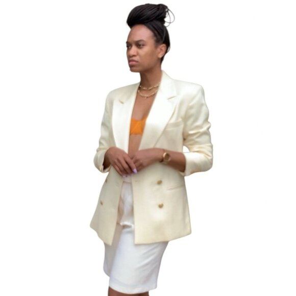 Luxury Vintage Cream Double Breasted Blazer - Picture 1 of 13